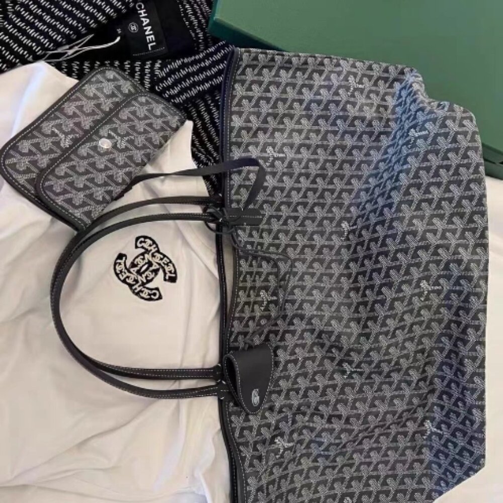 Goyard Tote bag